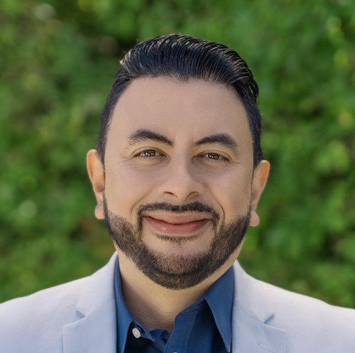 Eddie-Flores-3-1536x1527