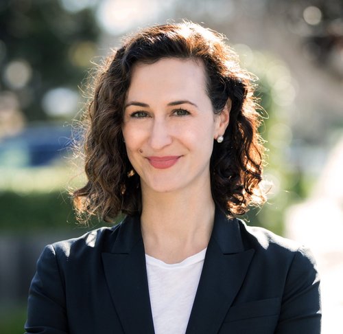 Giselle-Hale-Headshot-High-Res-1536x1493