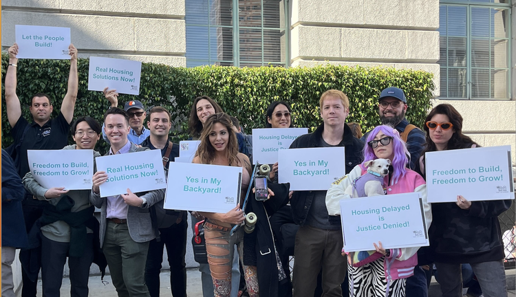 LA group signs cropped