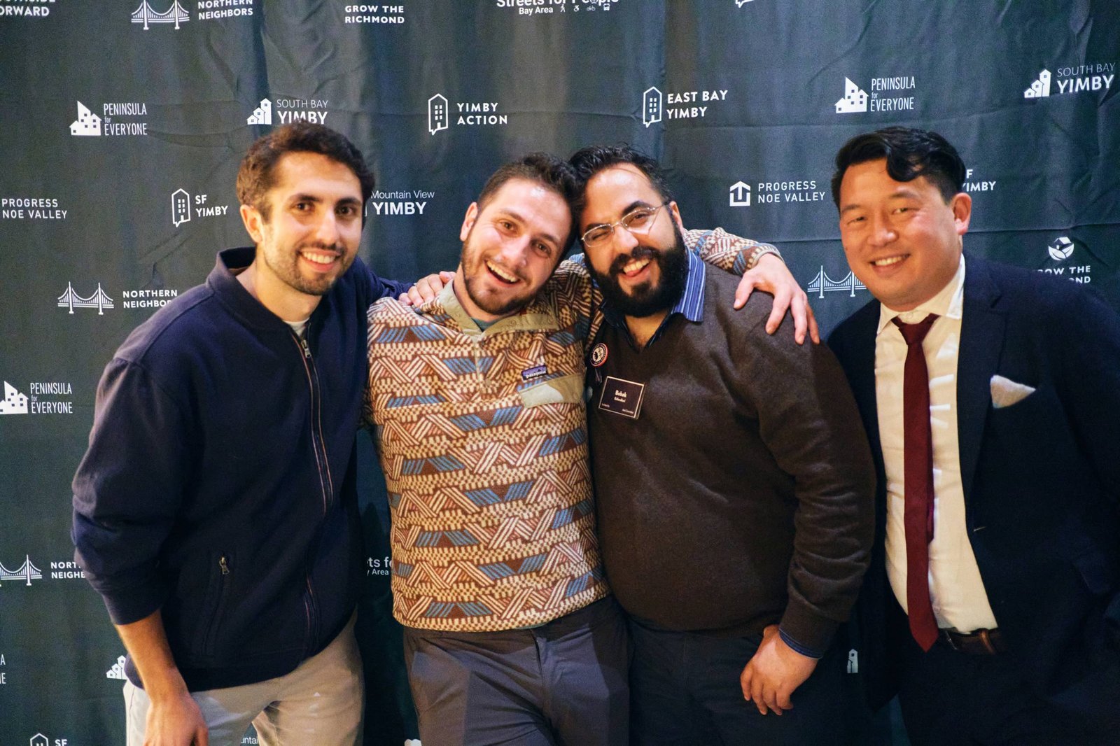 yimby-gala.2021-11-05-21.56.25.35mm.f1.8.iso10000.30374-scaled